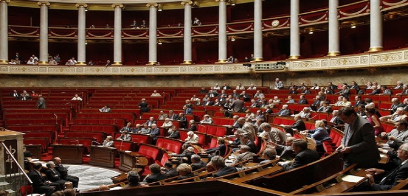 برلمان فرنسا يقرإدارج إسقاط الجنسية في الدستور