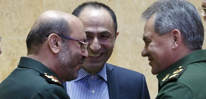 إنترفاكس: وزير الدفاع الإيراني قد يبحث صفقات أسلحة في موسكو