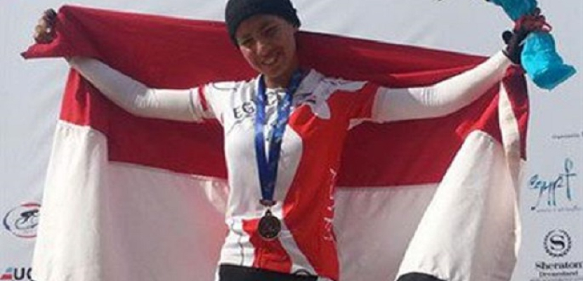 ابتسام زايد أول لاعبة دراجات مصرية تتأهل إلي أولمبياد ريو دي جانيرو