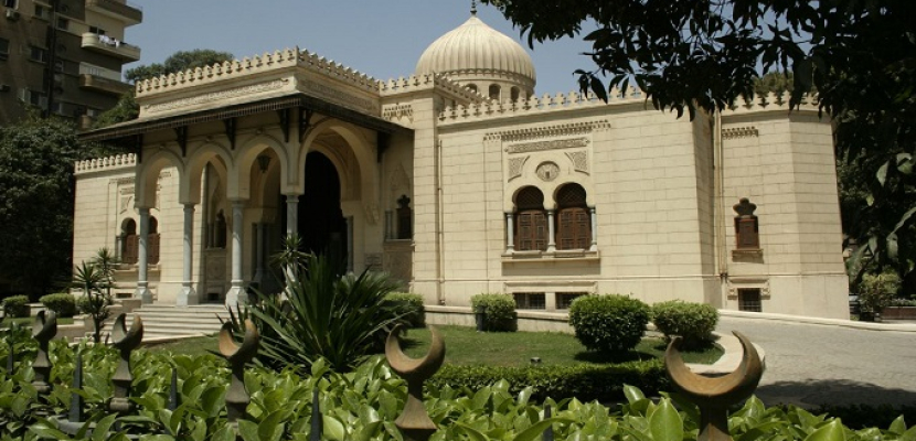 وزير الآثار يتفقد المتحف الإسلامى تمهيدا لإعادة افتتاحه