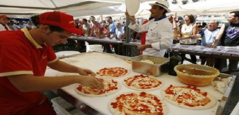 ايطاليا تسعي لضم بيتزا نابولي لقائمة اليونسكو للتراث الثقافي