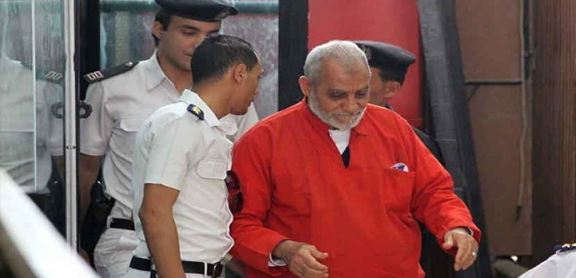 تأجيل محاكمة بديع في “اعتصام رابعة” إلى 8 أكتوبر لاستكمال فض الأحراز