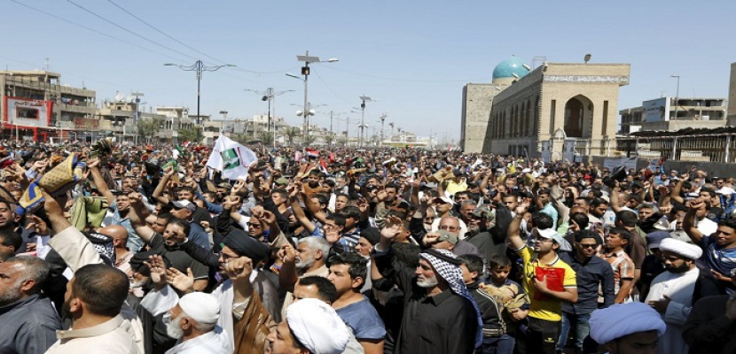 واشنطن بوست: تزايد الاحتجاجات في بغداد يثير الشكوك حول خطة أمريكا لمحاربة داعش