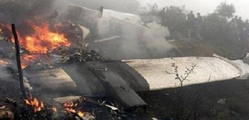 مصرع 12 شخصا إثر تحطم طائرة خفيفة فى بابوا غينيا