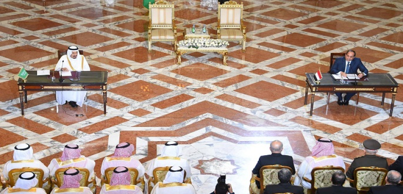 الرئيس السيسي والملك سلمان يشهدان توقيع 17 اتفاقية ومذكرة تفاهم
