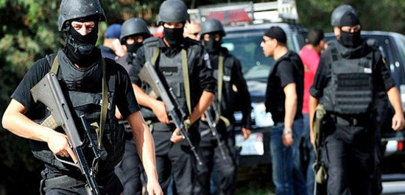 مواجهات عنيفة فى جزيرة قرقنة بتونس بين محتجين وقوات الأمن