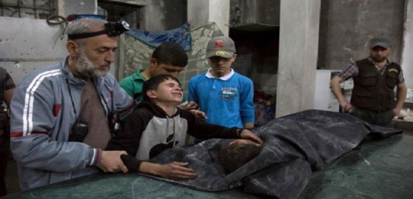 المرصد : 19 قتيلا مدنيا في غارات وقذائف في مدينة حلب وريفها