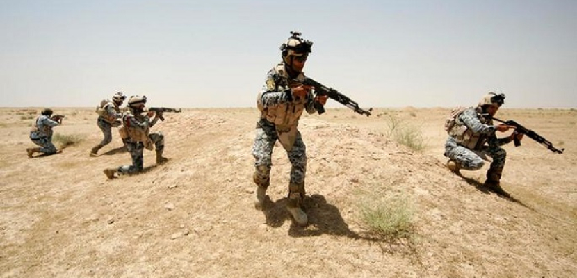 الجيش الجزائري يضبط صواريخ ومتفجرات في منطقة صحراوية