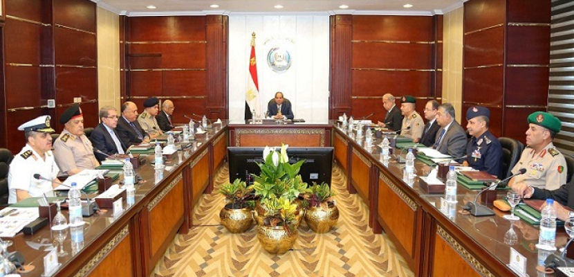 الرئيس السيسى يترأس اجتماعاً لمجلس الدفاع الوطنى