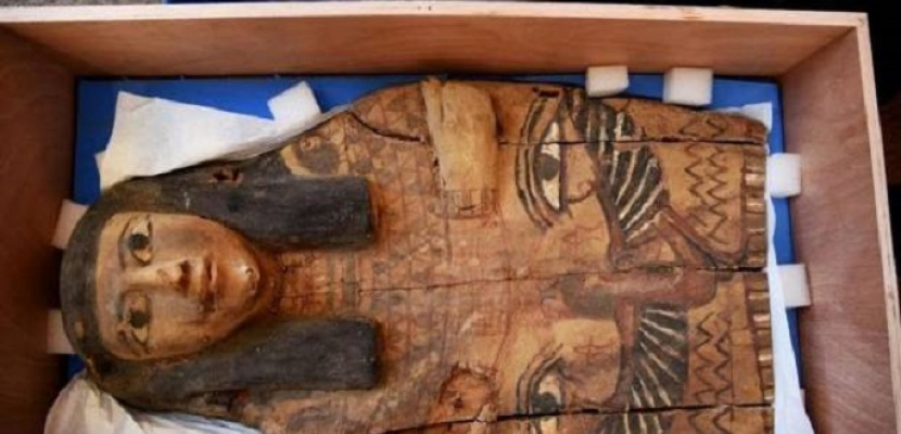 الآثار: وصول غطائين لتابوتين من العصر القديم إلى مصر قادمين من إسرائيل