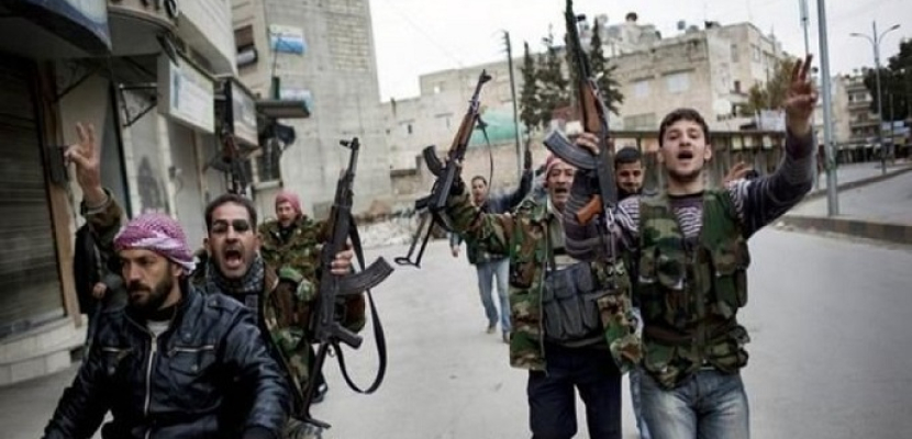 مقاتلون سوريون يستعدون لمهاجمة داعش من تركيا