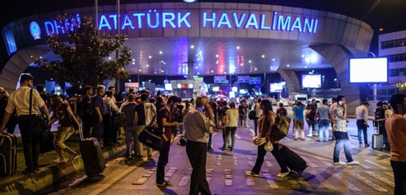 ارتفاع قتلى هجوم مطار اتاتورك لـ 36 شخص وانقرة تتهم داعش