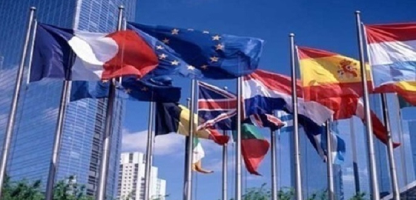 إكسبريس : الاتحاد الأوروبي يبسط السجادة الحمراء لدول مثقلة بالديون