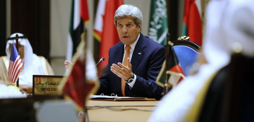 كيري: أمريكا ملتزمة بأمن السعودية..ونشجع حل أزمة اليمن عبر الأمم المتحدة