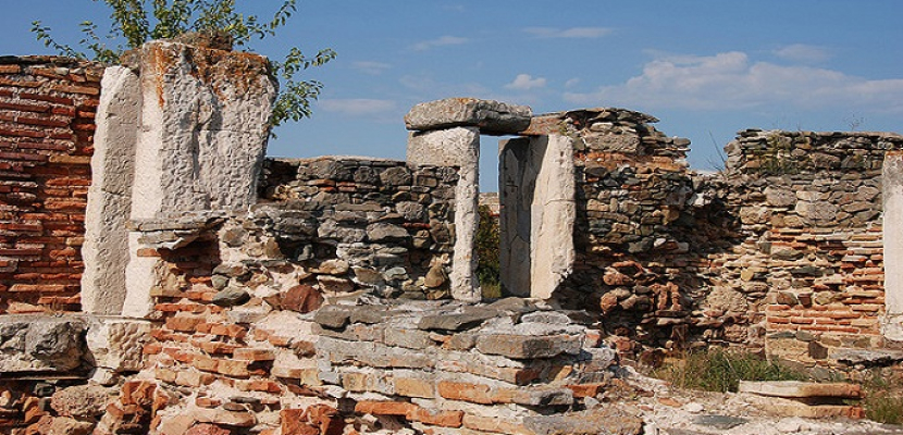 اكتشاف مقبرة يعود تاريخها إلى سبعة آلاف عام في رومانيا
