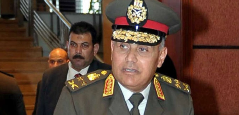 وزير الدفاع يعود إلى القاهرة عقب انتهاء زيارته الرسمية للهند