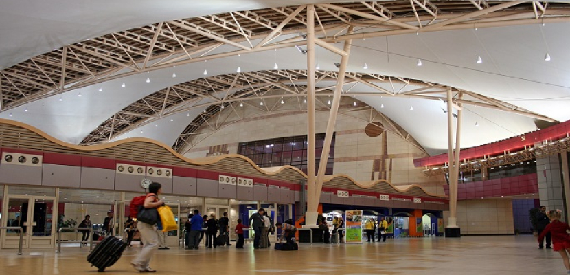 مطار شرم الشيخ يستقبل أولى رحلات السياحة العراقية