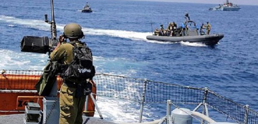 البحرية الإسرائيلية تطلق النار صوب مراكب الصيادين الفلسطينيين شمال غرب غزة