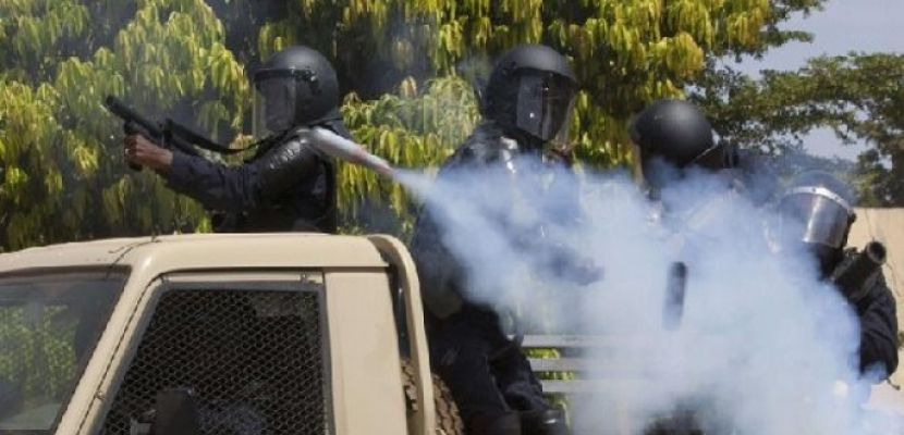 شرطة بوركينا فاسو تقتل متشددا في تبادل إطلاق نار بالعاصمة