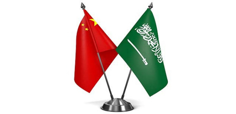 السعودية والصين تزيحان الدولار من تعاملاتهما التجارية معاً