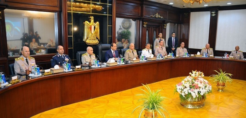 الرئيس السيسى يستعرض الأوضاع الأمنية مع المجلس الأعلى للقوات المسلحة