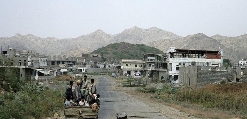 مليشيات الحوثي تستحدث موقعا عسكريا بجبل “التعكر” وسط اليمن