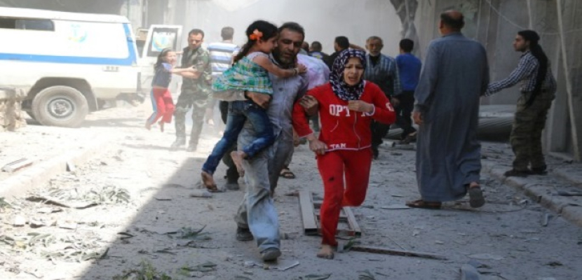 الفايننشال تايمز: سكان حلب يخيرون بين الاستسلام أو الجوع
