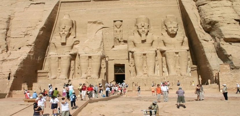 السياحة في مصر تعود إلى الحياة