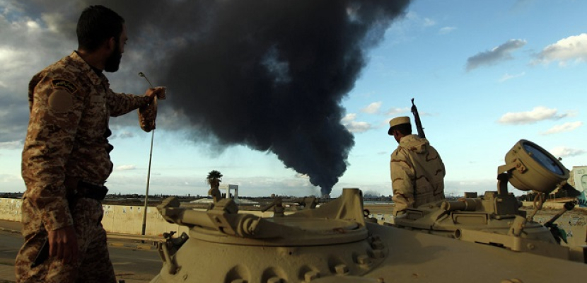 الجيش الليبي يتصدى لميليشيات تقدمت للهلال النفطي