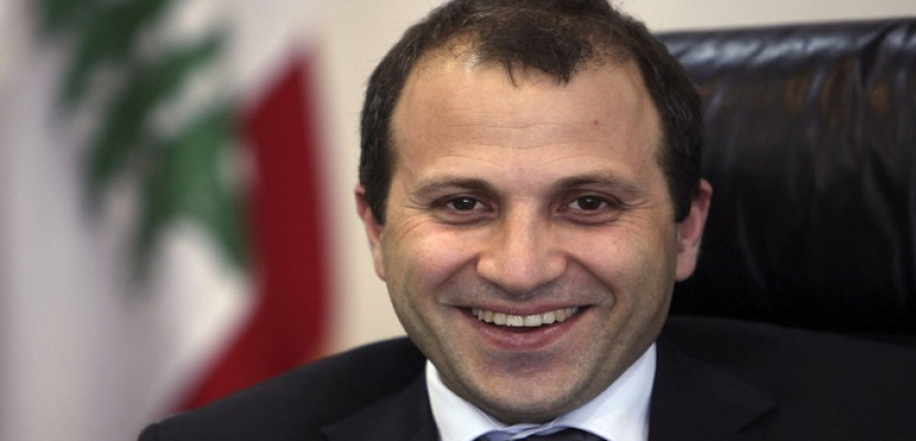 وزير خارجية لبنان يصل إلى القاهرة