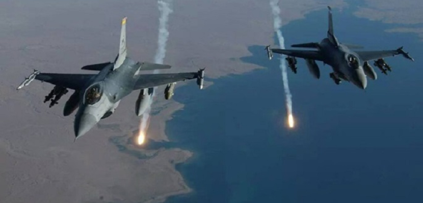 التحالف الدولي يقصف عشرات الزوارق لداعش في الموصل