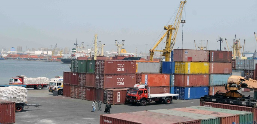 ميناء الإسكندرية يتصدر قائمة الأكثر تصديرا للسلع المصرية ابريل الماضي
