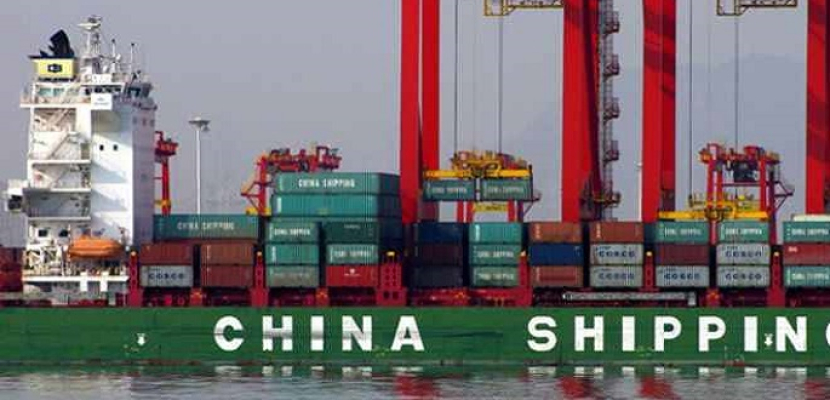 الصين تقول سياسة ترامب التجارية قد تحد من نمو صادراتها