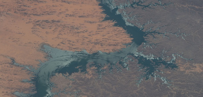 بحيرة ناصر بالمرتبة الثانية لأجمل صور ناسا في 2016