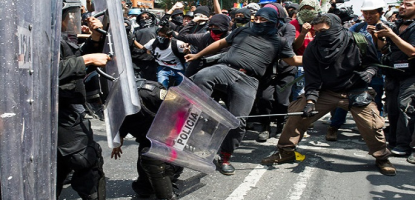 ثلاثة قتلى و1500 موقوف خلال تظاهرات في المكسيك