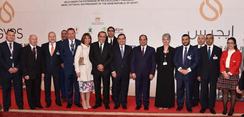 بالفيديو والصور- الرئيس السيسي يفتتح مؤتمر ومعرض مصر الدولي للبترول “إيجيبس 2017”