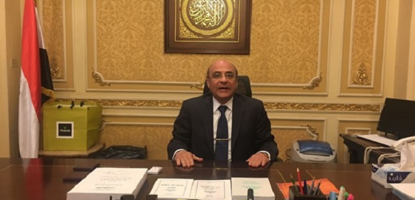 المستشار مروان يبحث مع شريف اسماعيل اختصاصات وزارة شئون مجلس النواب