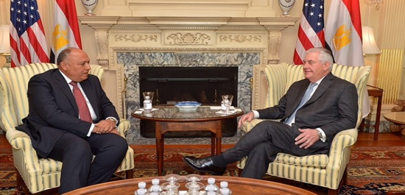 شكري وتيليرسون يؤكدان خصوصية العلاقات الاستراتيجية بين مصر وأمريكا