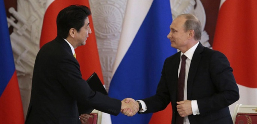 محادثات يابانية-روسية تمهيدا لقمة آبى وبوتين
