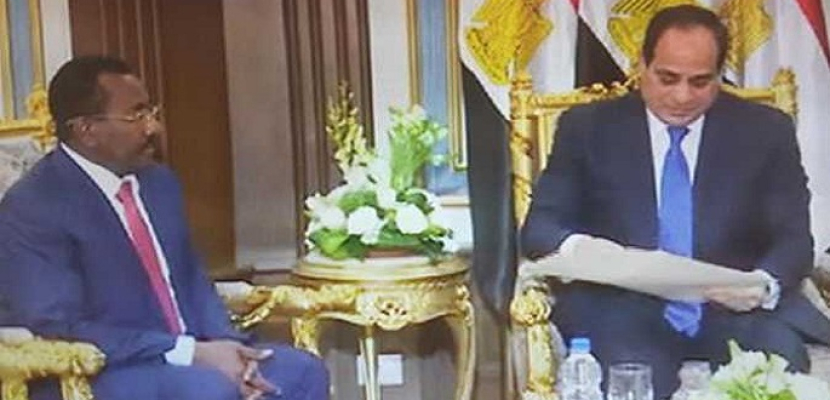 السيسي يؤكد حرص مصر على توطيد التعاون والتنسيق المشترك مع السودان في مختلف المجالات