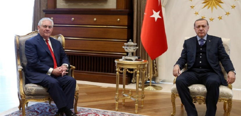 إردوغان و تيلرسون يناقشان جهود محاربة داعش