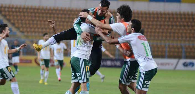 المصري يفوز على إنبي بهدفين نظيفين في الدوري الممتاز لكرة القدم