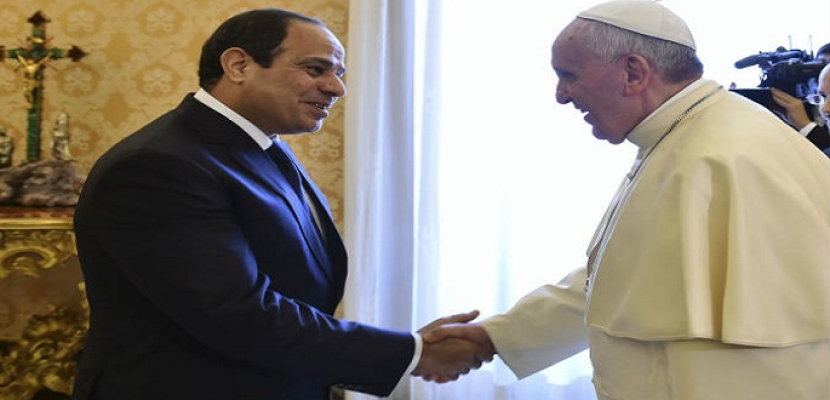 صحف عربية تبرز زيارة بابا الفاتيكان “التاريخية” لمصر