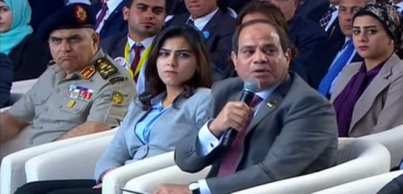 السيسي : مصر لن تقوم إلا بسواعد أبنائها ومصيرها في أيدي شعبها