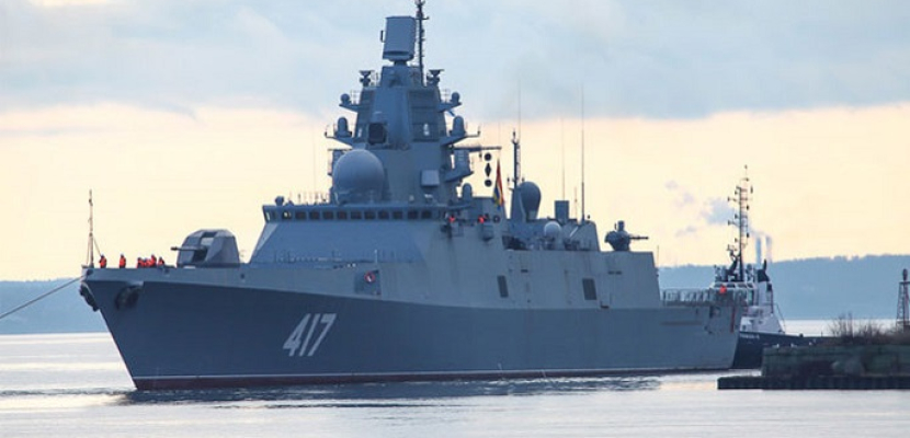 سفينة حربية روسية في طريقها إلى بحر آزوف من القرم