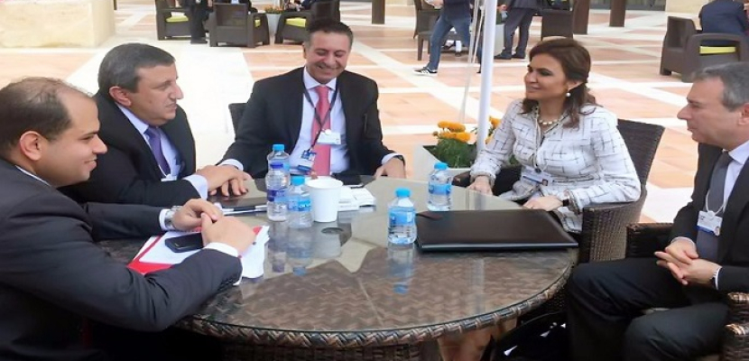 سحر نصر ووزير الصناعة الأردني يبحثان ترتيبات اللجنة العليا المصرية الأردنية