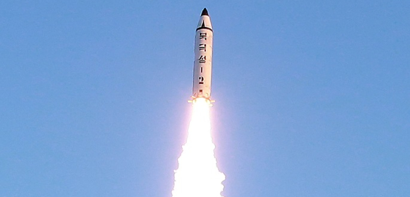 كوريا الشمالية تواصل تحدى ترامب وتطلق صاروخاَ باليستياَ جديداَ