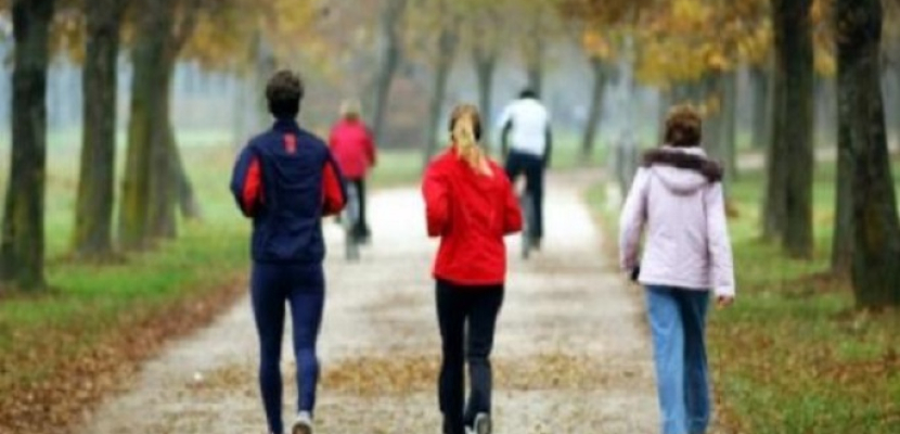 المشي 30 دقيقة يومياً يعزز فرص الشفاء من مرض السرطان