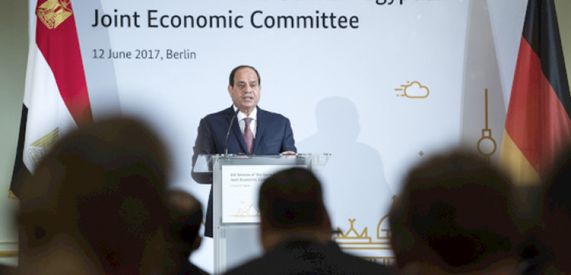 السيسى يدعو الشركات الألمانية لزيادة حجم استثماراتها في مصر