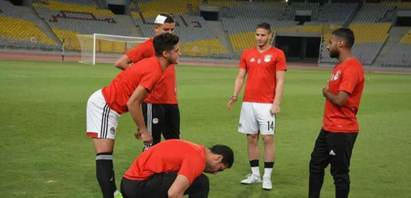 المنتخب الوطني يتدرب قبل المغادرة إلى تونس الليلة